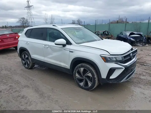 3VVVX7B20PM358233 2023 VOLKSWAGEN TAOS - Image 1