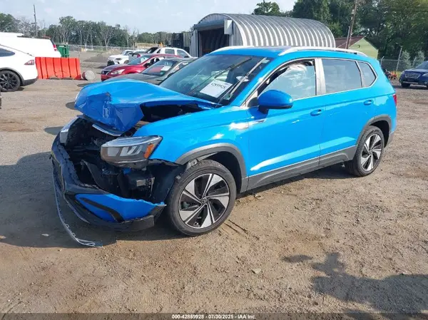 3VVVX7B20PM358345 2023 VOLKSWAGEN TAOS - Image 2