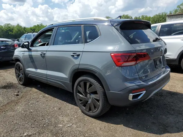 3VVVX7B20RM042205 2024 VOLKSWAGEN TAOS - Image 2