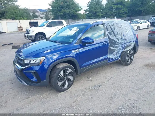 3VVVX7B20RM070795 2024 VOLKSWAGEN TAOS - Image 2