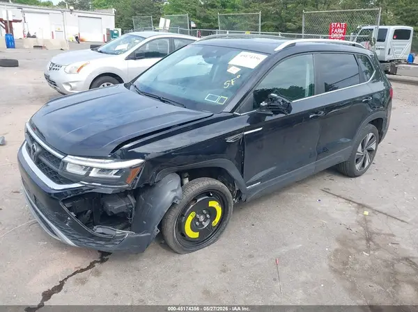 3VVVX7B21PM359357 2023 VOLKSWAGEN TAOS - Image 2