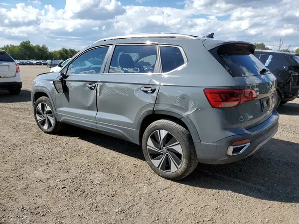 3VVVX7B21PM377289 2023 VOLKSWAGEN TAOS - Image 2