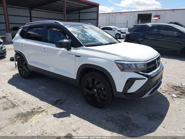 3VVVX7B21RM076282 2024 VOLKSWAGEN TAOS - Image 1