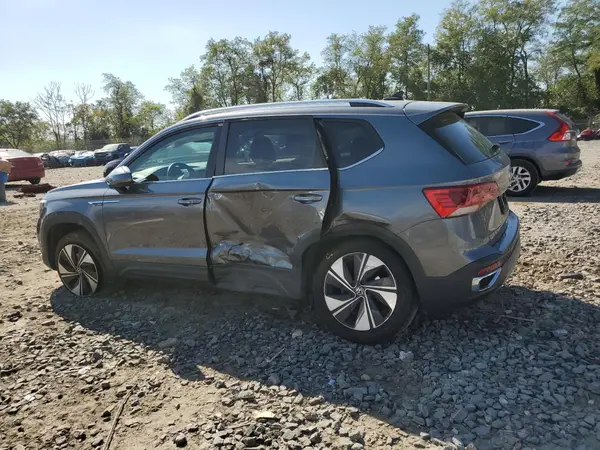 3VVVX7B21RM126131 2024 VOLKSWAGEN TAOS - Image 2