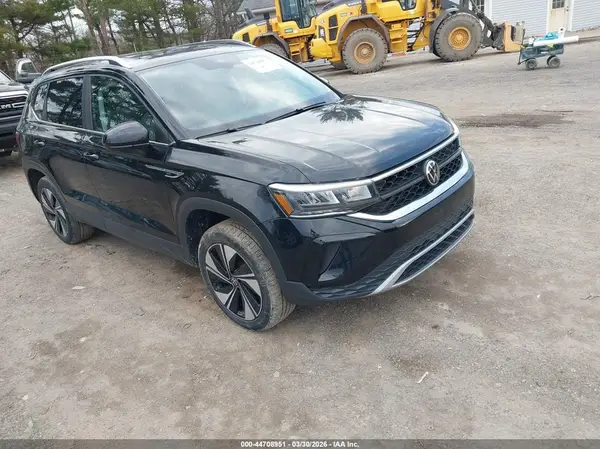 3VVVX7B22RM034302 2024 VOLKSWAGEN TAOS - Image 1