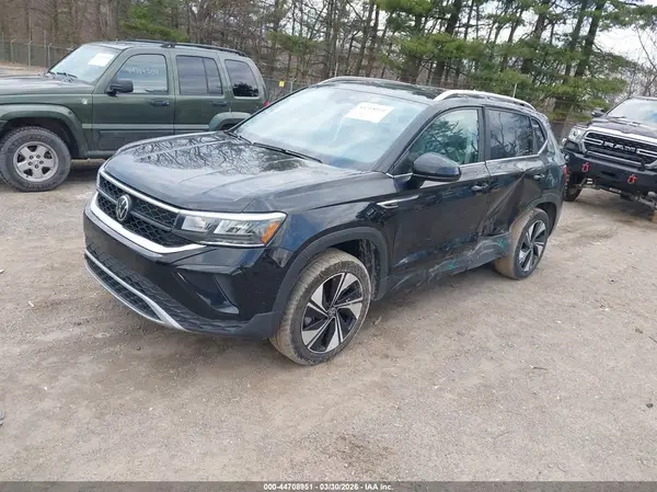 3VVVX7B22RM034302 2024 VOLKSWAGEN TAOS - Image 2