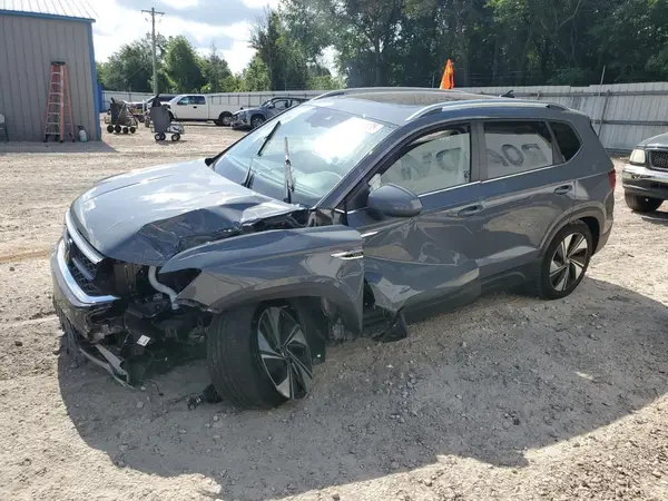 3VVVX7B22RM112500 2024 VOLKSWAGEN TAOS - Image 1