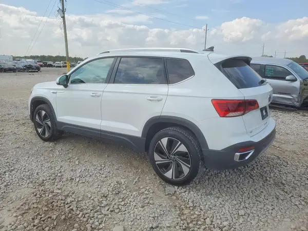 3VVVX7B22RM119818 2024 VOLKSWAGEN TAOS - Image 2