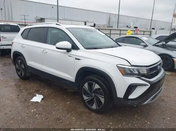 3VVVX7B22RM122296 2024 VOLKSWAGEN TAOS - Image 1