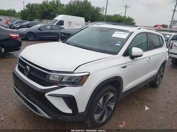 3VVVX7B22RM122296 2024 VOLKSWAGEN TAOS - Image 2