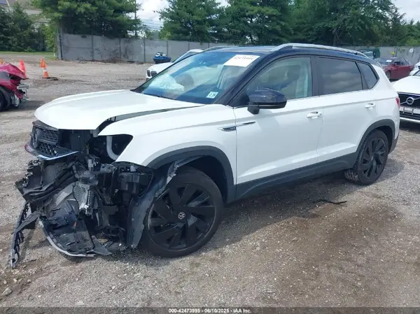 3VVVX7B23RM035104 2024 VOLKSWAGEN TAOS - Image 2