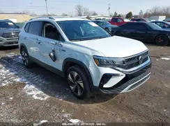 3VVVX7B23RM061220 2024 VOLKSWAGEN TAOS