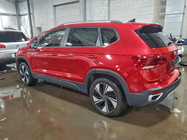3VVVX7B24RM059475 2024 VOLKSWAGEN TAOS - Image 2
