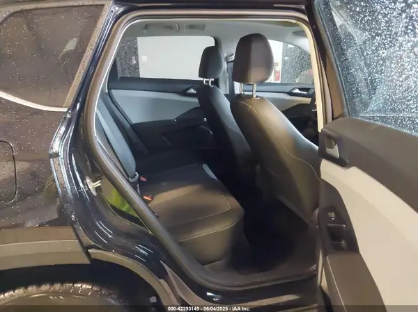 3VVVX7B24RM102440 2024 VOLKSWAGEN TAOS - Image 8