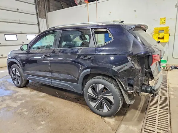 3VVVX7B24RM110523 2024 VOLKSWAGEN TAOS - Image 2