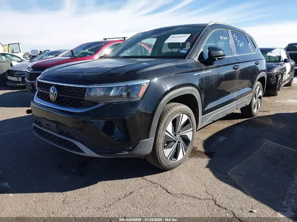 3VVVX7B24RM118931 2024 VOLKSWAGEN TAOS - Image 2