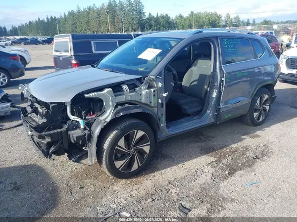3VVVX7B25RM016568 2024 VOLKSWAGEN TAOS - Image 2