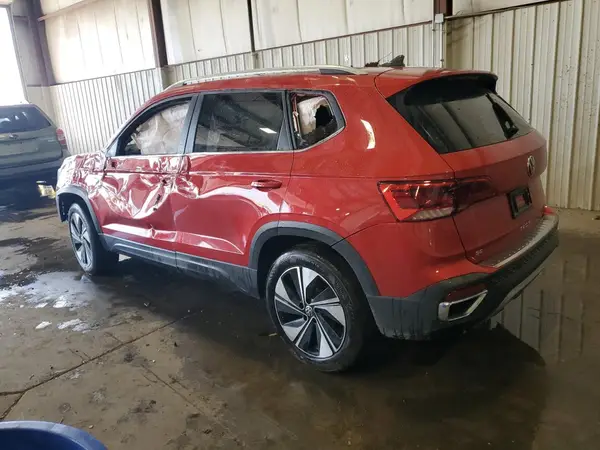3VVVX7B25RM025173 2024 VOLKSWAGEN TAOS - Image 2
