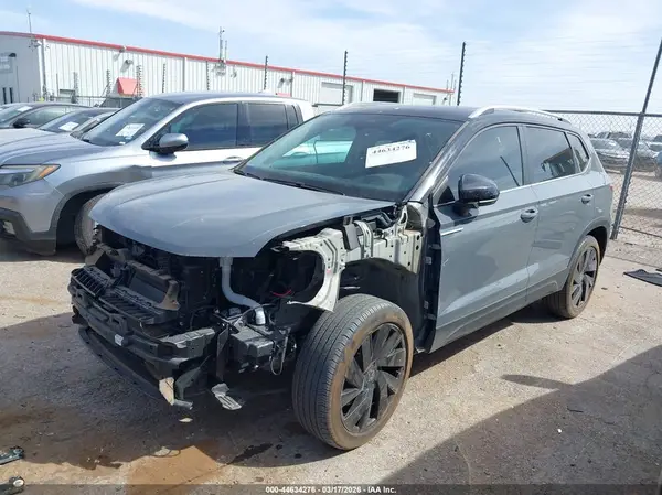 3VVVX7B25RM025822 2024 VOLKSWAGEN TAOS - Image 2