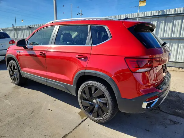 3VVVX7B25RM029532 2024 VOLKSWAGEN TAOS - Image 2