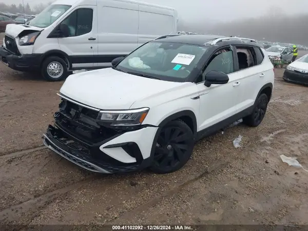 3VVVX7B26RM017597 2024 VOLKSWAGEN TAOS - Image 2
