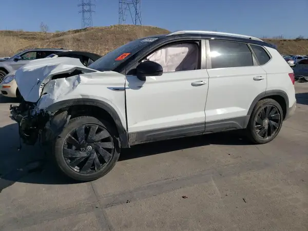 3VVVX7B27RM016152 2024 VOLKSWAGEN TAOS - Image 1