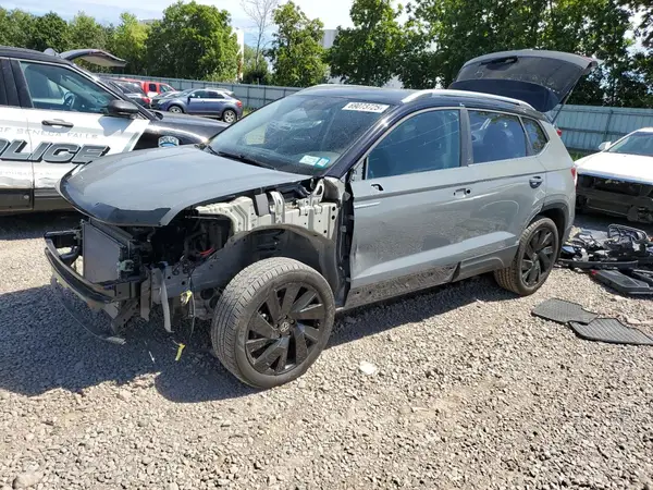 3VVVX7B27RM018239 2024 VOLKSWAGEN TAOS - Image 1