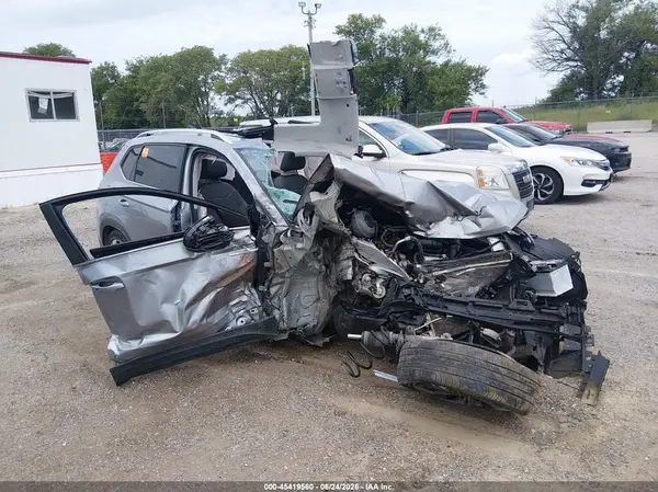 3VVVX7B27RM041097 2024 VOLKSWAGEN TAOS - Image 1