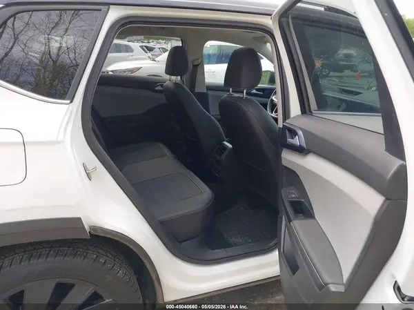 3VVVX7B27RM041732 2024 VOLKSWAGEN TAOS - Image 8