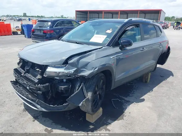 3VVVX7B27RM051113 2024 VOLKSWAGEN TAOS - Image 2