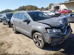3VVVX7B27RM052018 2024 VOLKSWAGEN TAOS