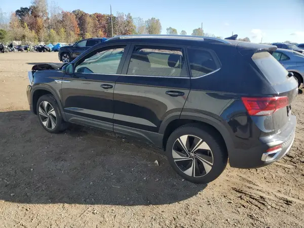 3VVVX7B27RM066677 2024 VOLKSWAGEN TAOS - Image 2