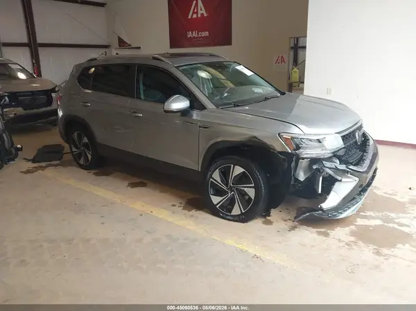 3VVVX7B27RM090977 2024 VOLKSWAGEN TAOS - Image 1