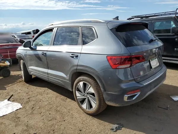3VVVX7B28PM353734 2023 VOLKSWAGEN TAOS - Image 2