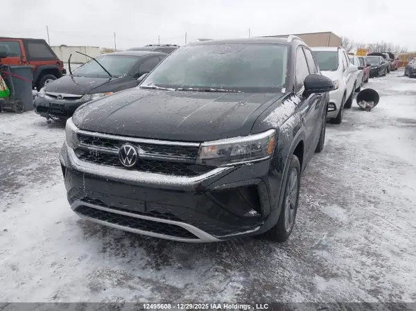 3VVVX7B28PM380433 2023 VOLKSWAGEN TAOS - Image 2