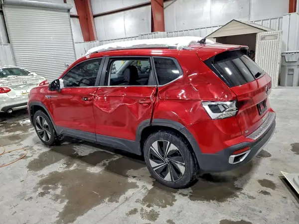 3VVVX7B28RM022929 2024 VOLKSWAGEN TAOS - Image 2