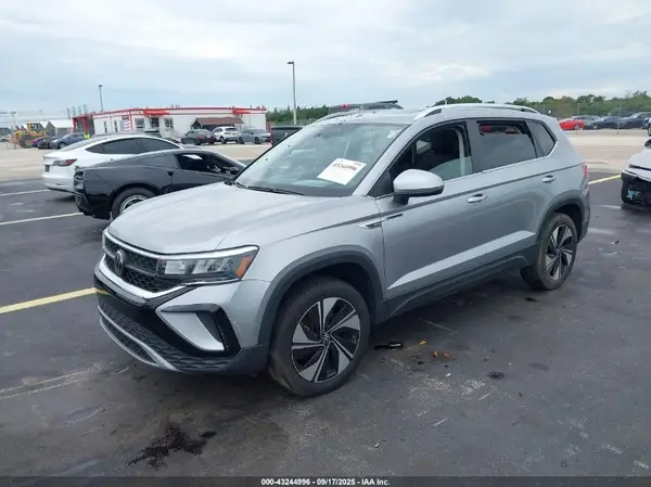3VVVX7B29PM355900 2023 VOLKSWAGEN TAOS - Image 2