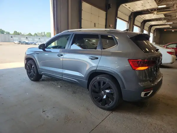 3VVVX7B29RM054854 2024 VOLKSWAGEN TAOS - Image 2
