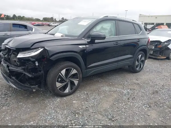 3VVVX7B29RM118942 2024 VOLKSWAGEN TAOS - Image 2
