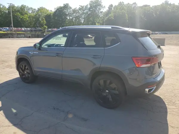 3VVVX7B2XRM064342 2024 VOLKSWAGEN TAOS - Image 2