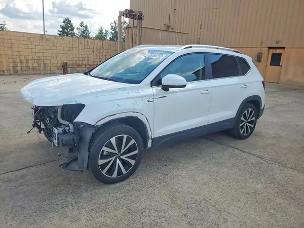 3VVWX7B20NM049041 2022 VOLKSWAGEN TAOS - Image 1
