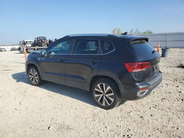 3VVWX7B21NM074563 2022 VOLKSWAGEN TAOS - Image 2