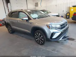 3VVWX7B22NM019779 2022 VOLKSWAGEN TAOS