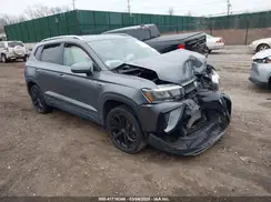 3VVWX7B23NM025476 2022 VOLKSWAGEN TAOS