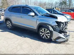 3VVWX7B23NM030693 2022 VOLKSWAGEN TAOS