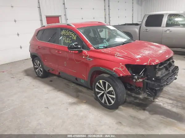 3VVWX7B23NM090814 2022 VOLKSWAGEN TAOS - Image 1