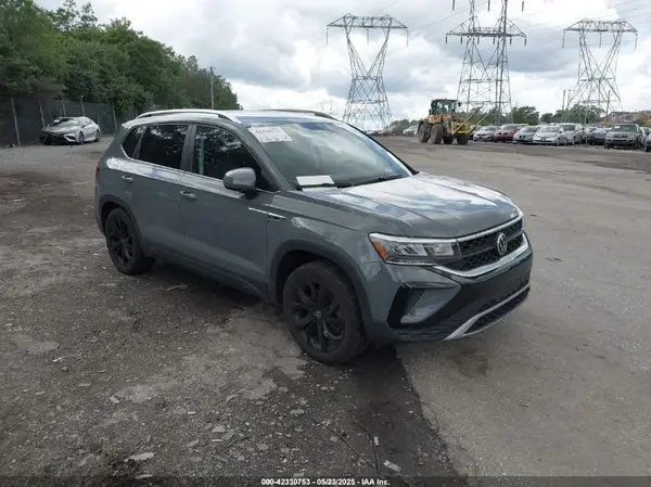 3VVWX7B24NM027026 2022 VOLKSWAGEN TAOS - Image 1