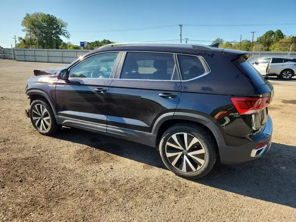 3VVWX7B25NM042201 2022 VOLKSWAGEN TAOS - Image 2