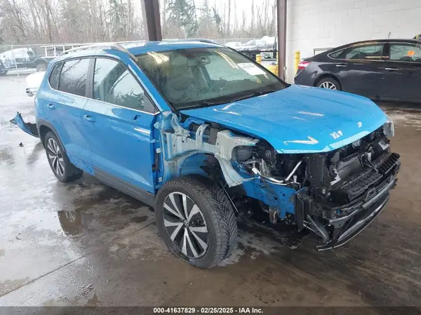 3VVWX7B28NM032424 2022 VOLKSWAGEN TAOS - Image 1