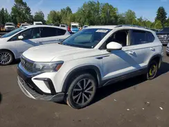 3VVWX7B28NM043102 2022 VOLKSWAGEN TAOS